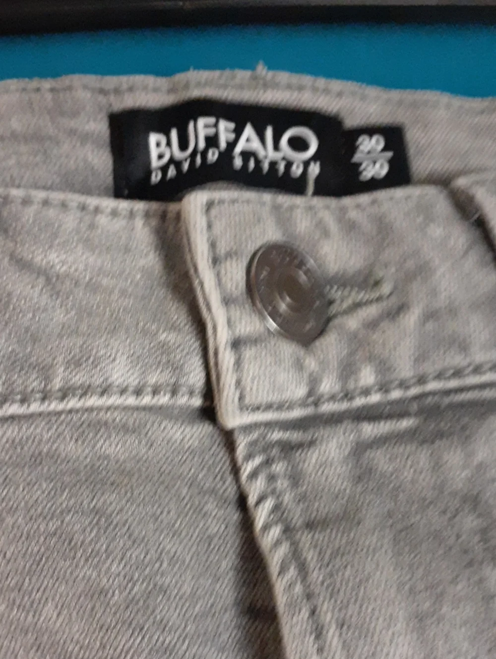 Buffalo David Bitton Light Gray Jeans size 30×30